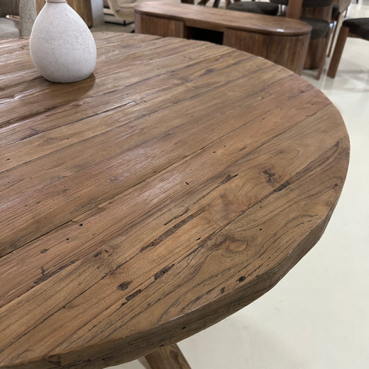 Round teak dining 130 and 150cm