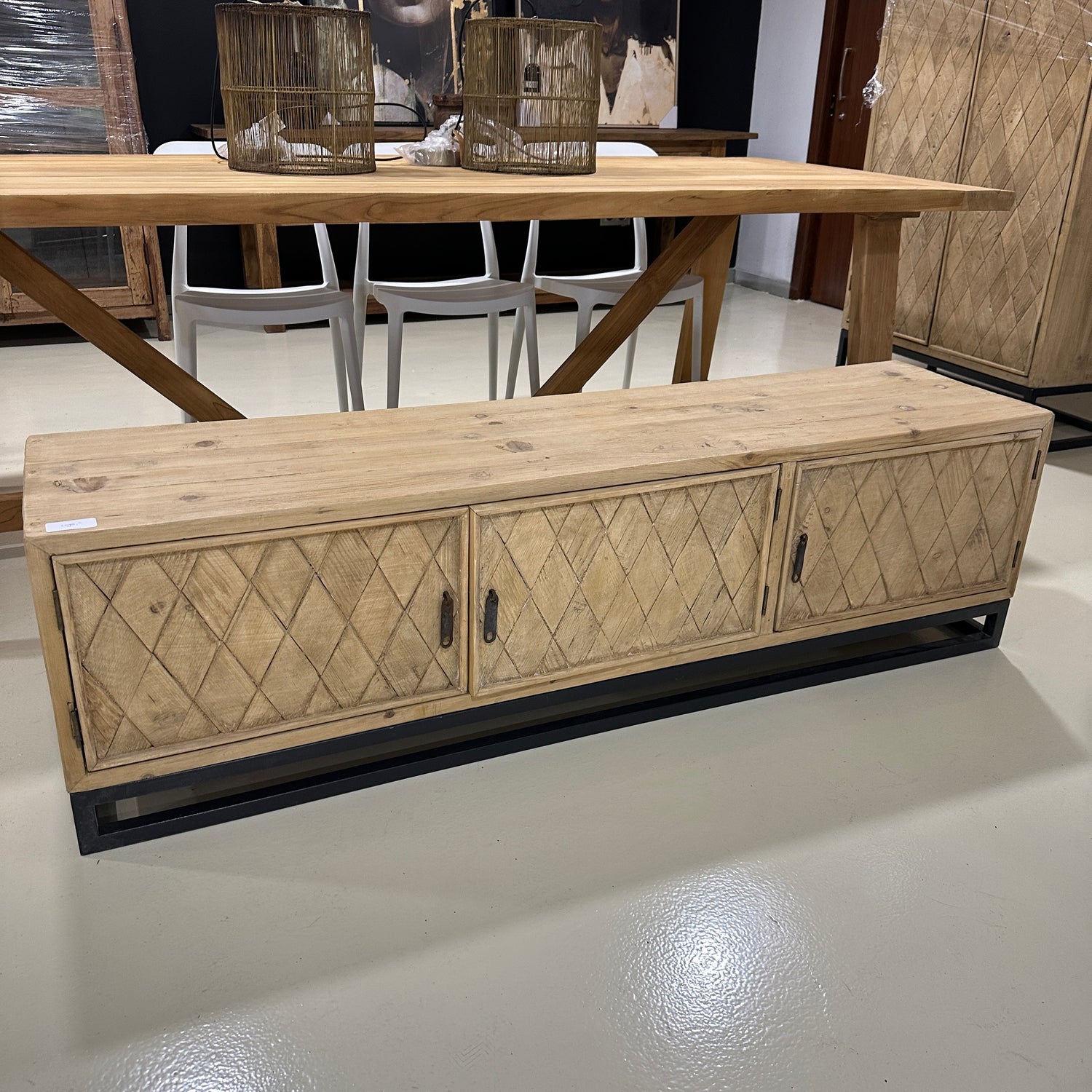 TV furniture elmwood