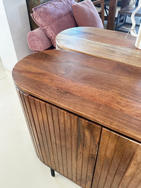 Sideboard