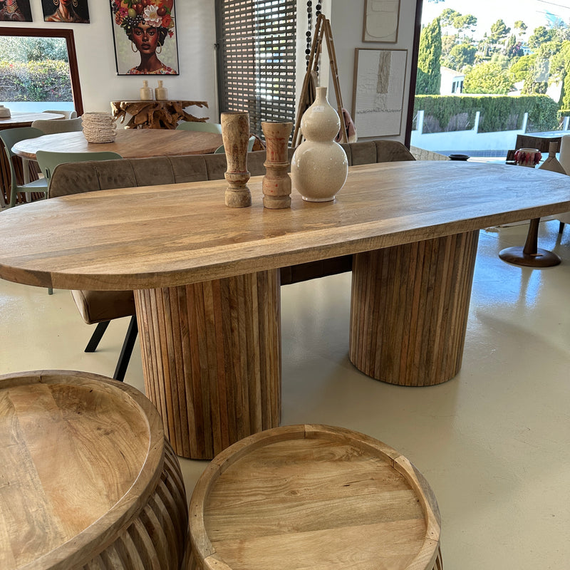 Dining table 220cm