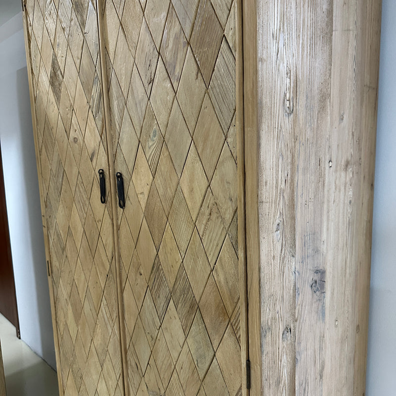 Cabinet or wardrobe