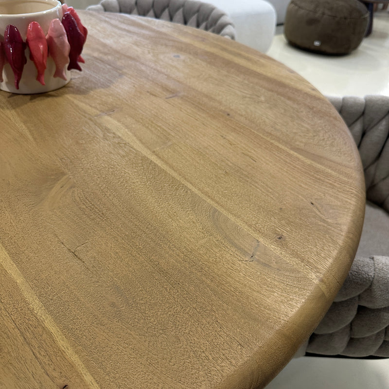 Dining table 130cm
